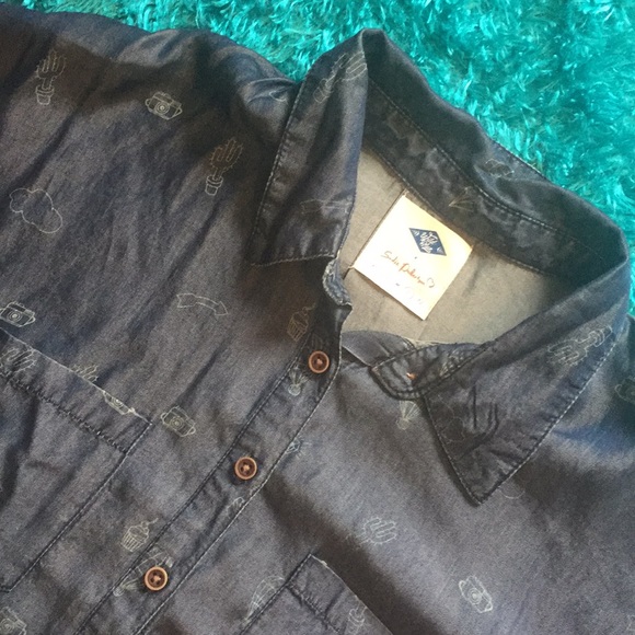 Wild Blue button down shirt - Picture 2 of 8